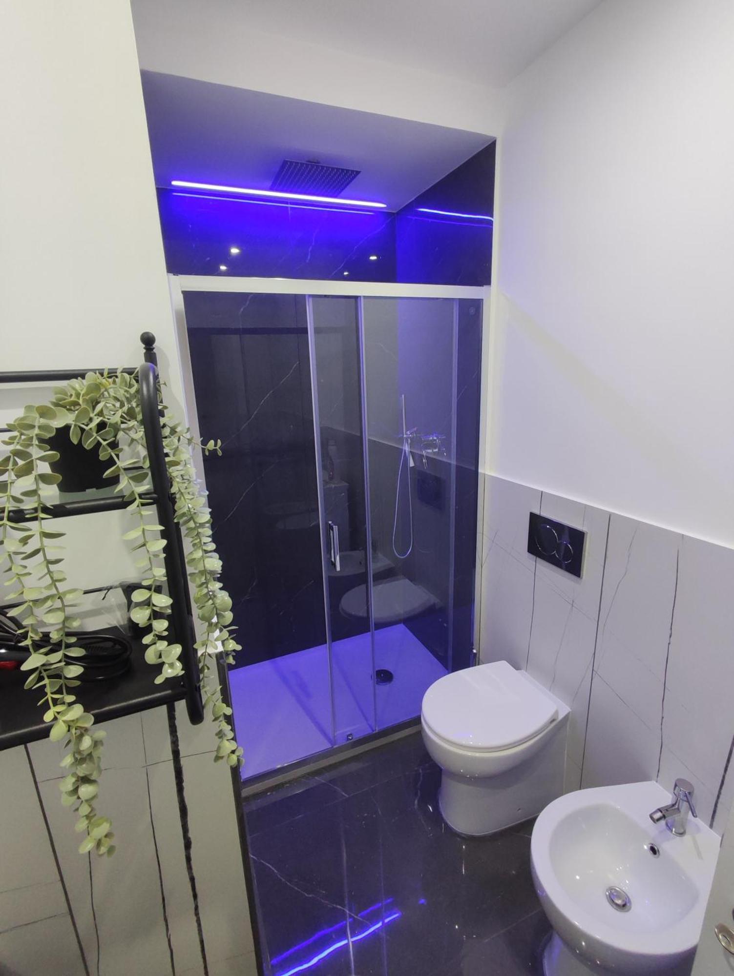 Oniria Suite - 100 Mt Dal Mare Terracina Exterior photo